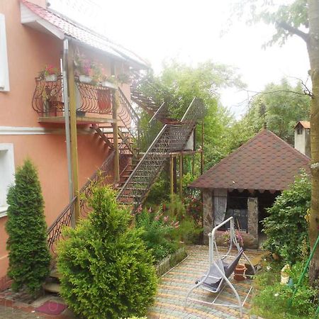 Apartments And Sauna Трускавец Экстерьер фото